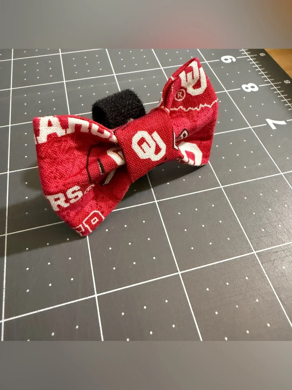 OU Pet Bowtie (small)
